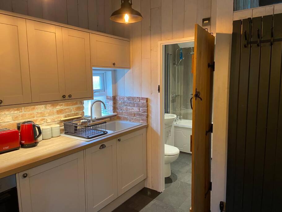 크릭호웰 Couples Getaway, With Mountain Views/Dog Friendly 빌라 외부 사진